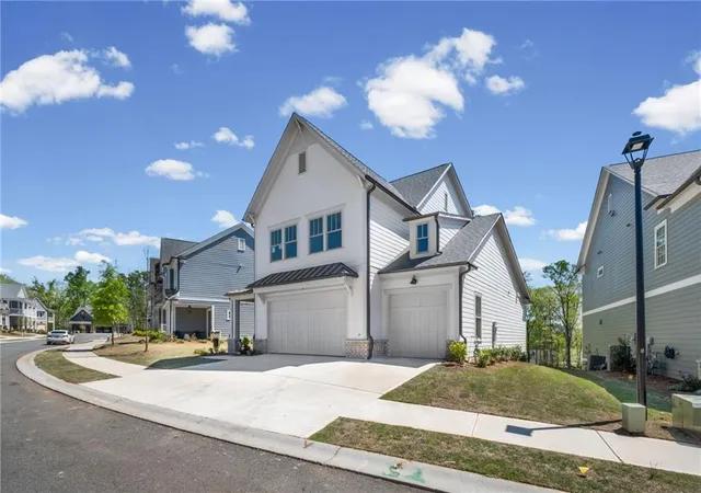 3rd image of 844 Lakemont Dr, Canton, GA 30114 | MLS# 7776257