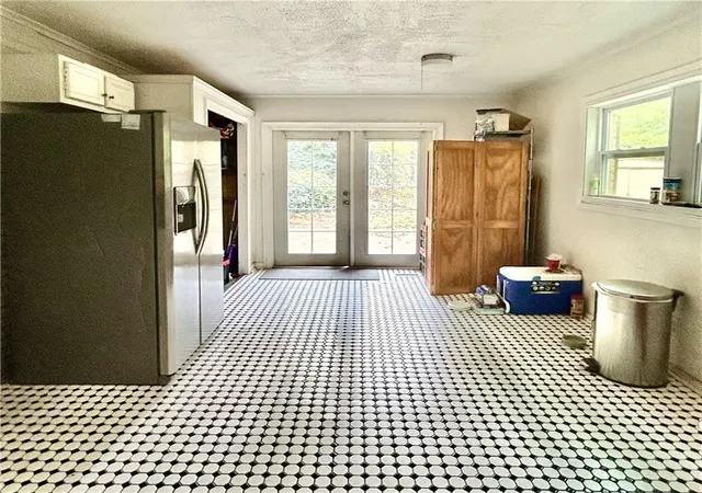 Photo 3 of Single family home for sale at 3317 Harris Rd SW, Marietta, GA 30060 | MLS# 7799588 | Listing updated on 2026-09-12