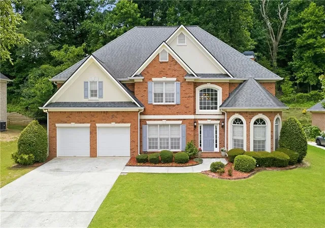 1st image of 1345 Cresthaven Ln, Lawrenceville, GA 30043 | MLS# 7796705
