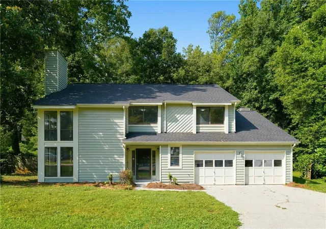 1st image of 5369 Kelleys Creek Dr, Stone Mountain, GA 30088 | MLS# 7825676