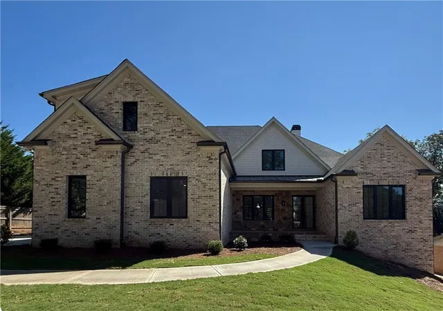 1st image of 3700 Robinson Rd Ne, Marietta, GA 30068 | MLS# 7797523