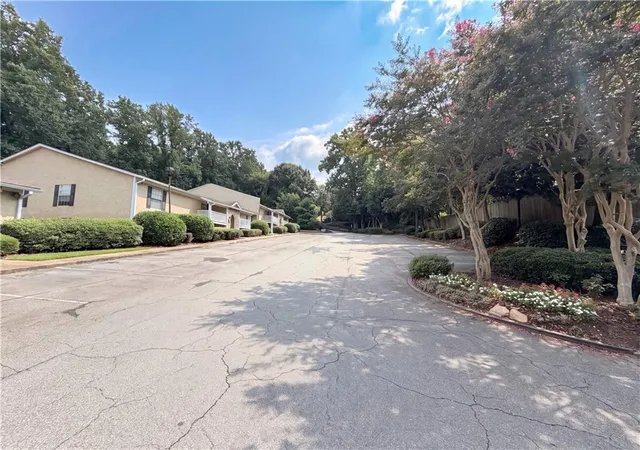 2nd image of 3175 Seven Pines Ct, Atlanta, GA 30339