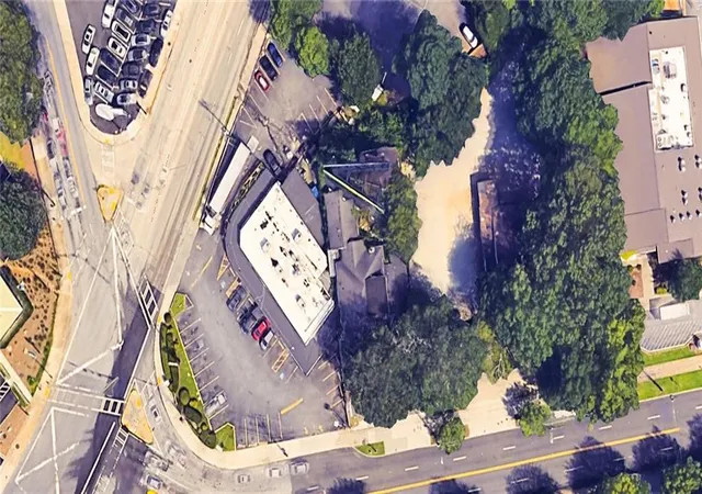 3rd image of 1752 Cheshire Bridge Rd Ne, Atlanta, GA 30324 | MLS# 7734063