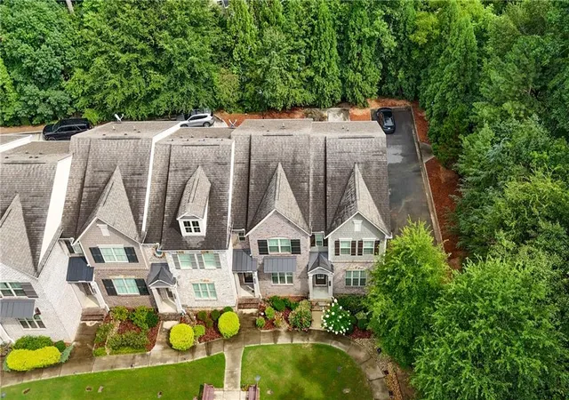 2nd image of 4355 Strand Dr, Smyrna, GA 30080 | MLS# 7799036