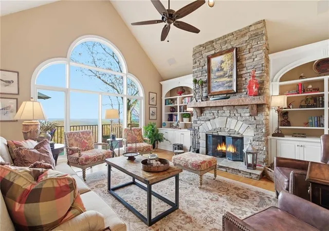 Photo 2 of Single family home for sale at 739 Summit Dr E, Jasper, GA 30143 | MLS# 7685035 | Listing updated on 2026-07-19