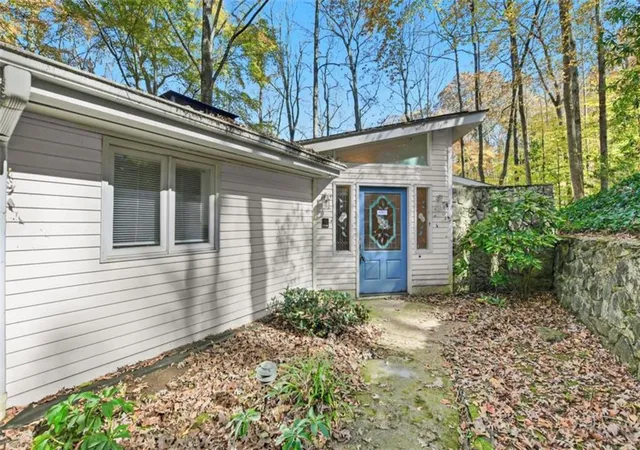 1st image of 3959 Randall Mill Rd, Atlanta, GA 30327 | MLS# 7686028