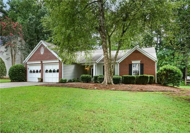 Photo 1 of Single family home for sale at 3554 Plum Crk Trl Nw, Kennesaw, GA 30152 | MLS# 7816384 | Listing updated on 2026-08-21