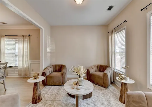 Photo 4 of Single family home for sale at 4351 Suwanee Brook Ct, Buford, GA 30518 | MLS# 7827358 | Listing updated on 2026-08-30