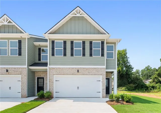 1st image of 8333 Columbia Ct, Palmetto, GA 30268 | MLS# 7780747