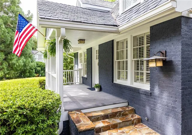 2nd image of 2534 Brookwood Dr Ne, Atlanta, GA 30305 | MLS# 7789383
