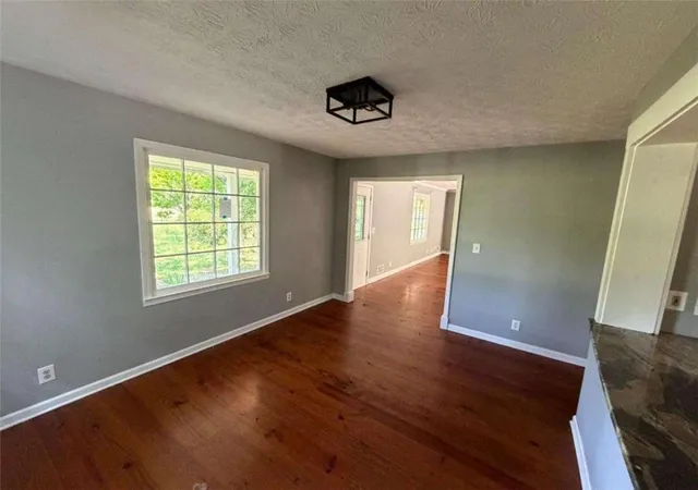 3rd image of 75 Price Dr, Locust Grove, GA 30248 | MLS# 7773598