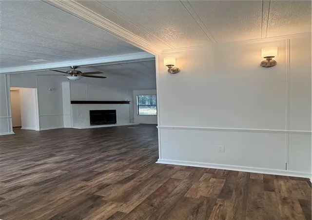Photo 3 of Sale Pending at 143 Whitley Dr, Warner Robins, GA 31093 | MLS# 7802770 | Listing updated on 2026-09-22