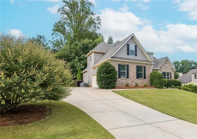 Photo 3 of Sale Pending at 115 Glenmill Way, Woodstock, GA 30188 | MLS# 7809539 | Listing updated on 2026-09-16