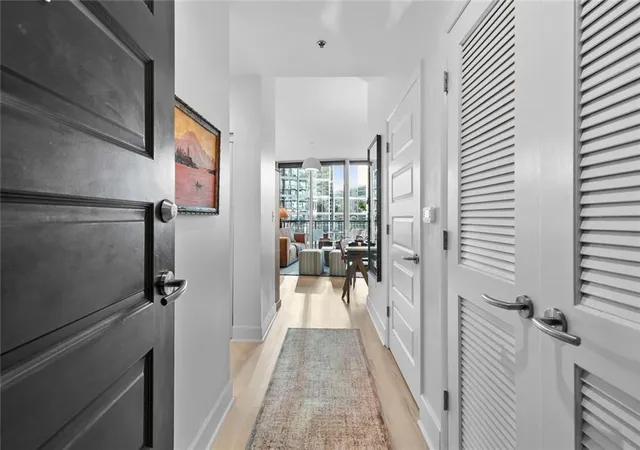3rd image of 1080 Peachtree St Ne #807, Atlanta, GA 30309 | MLS# 7814028