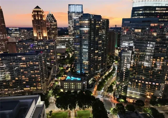 2nd image of 1080 Peachtree St Ne, Atlanta, GA 30309