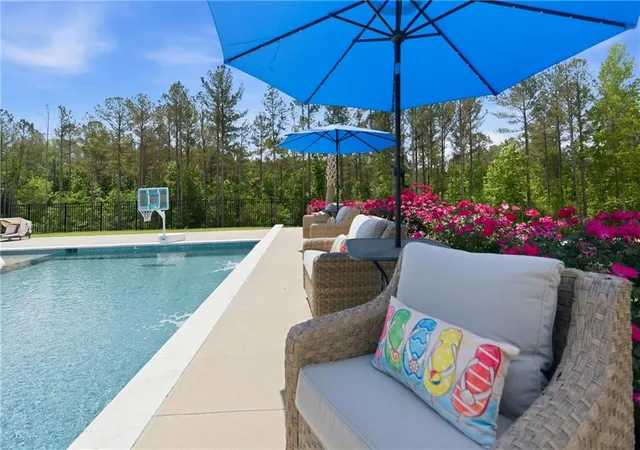 Photo 3 of Single family home for sale at 4577 Yellow Crk Rd, Ball Ground, GA 30107 | MLS# 7774054 | Listing updated on 2026-10-06