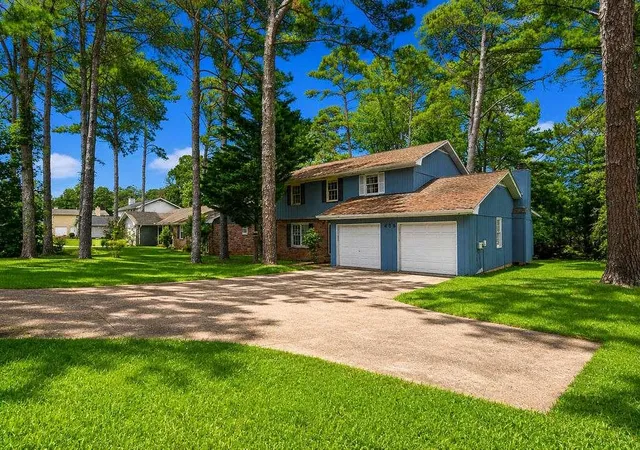 3rd image of 408 Martin Rd, Stone Mountain, GA 30088 | MLS# 7816572