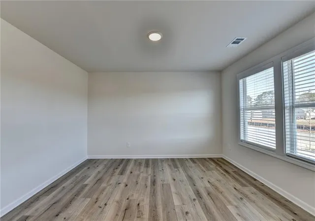 4th image of 646 Rodeo Dr, Auburn, GA 30011 | MLS# 7768222