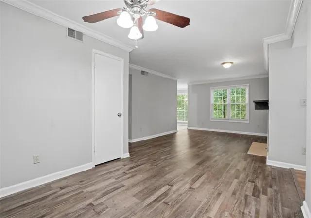 4th image of 704 Glenleaf Dr, Peachtree Corners, GA 30092 | MLS# 7768734