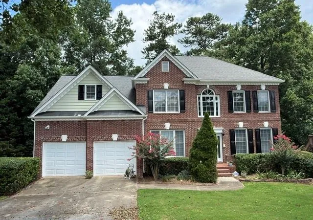 Photo 1 of Single family home for sale at 425 Arbor Crk Overlook, Roswell, GA 30076 | MLS# 7822278 | Listing updated on 2026-08-16
