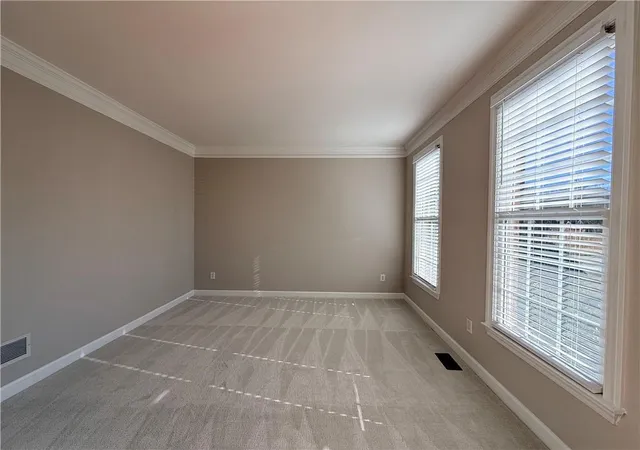 Photo 3 of Single family home for sale at 425 Arbor Crk Overlook, Roswell, GA 30076 | MLS# 7822278 | Listing updated on 2026-08-16
