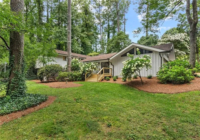 28th image of 5363 Rosser Rd, Stone Mountain, GA 30087 | MLS# 7813749
