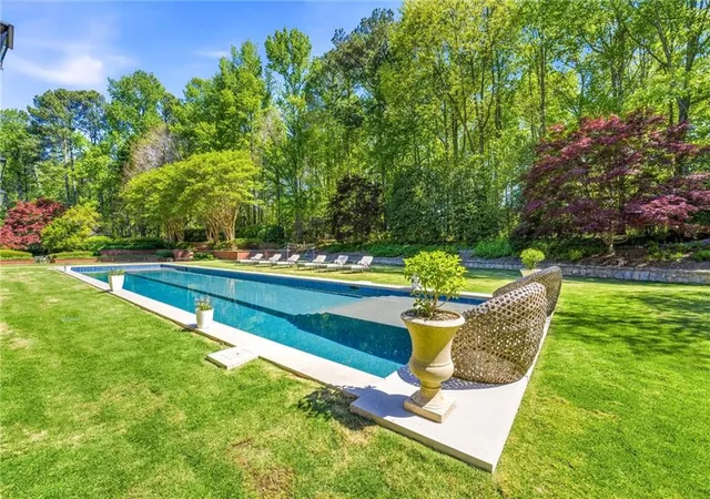 Photo 3 of Single family home for sale at 4615 Northside Dr, Sandy Springs, GA 30327 | MLS# 7765349 | Listing updated on 2026-10-27