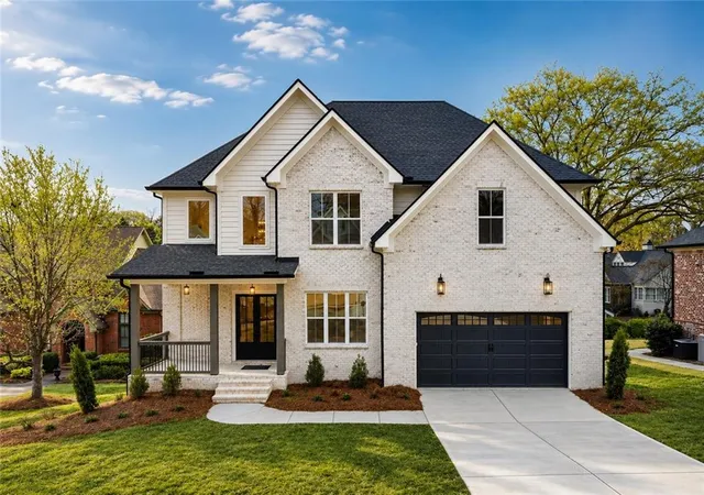 1st image of 318 Vinings Walk Nw, Gainesville, GA 30501 | MLS# 7816028