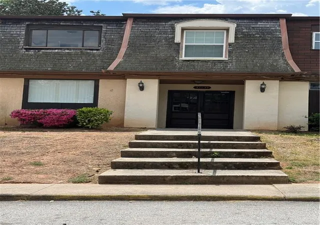 1st image of 42 Le Parc Fontaine, Lithonia, GA 30038 | MLS# 7760448