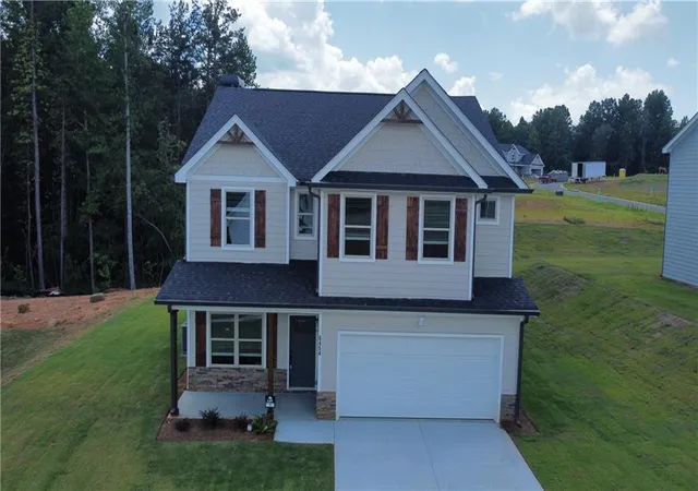 Photo 3 of Single family home for sale at 6467 Plantation Station Dr, Lula, GA 30554 | MLS# 7828338 | Listing updated on 2026-08-28
