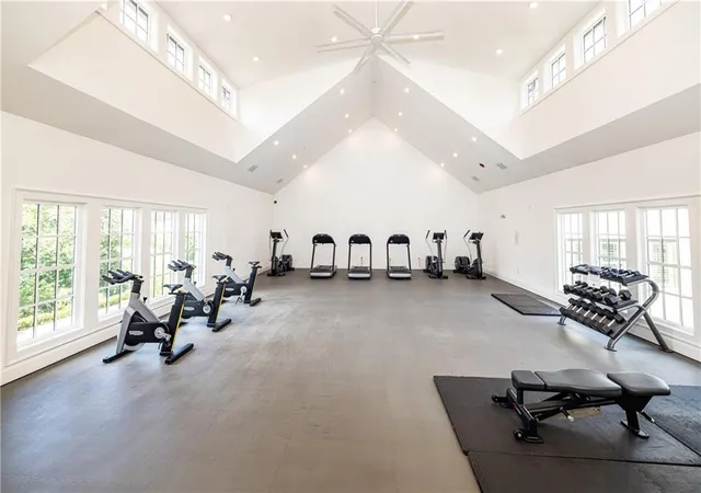 2nd image of 6678 Cadence Blvd, Sandy Springs, GA 30328