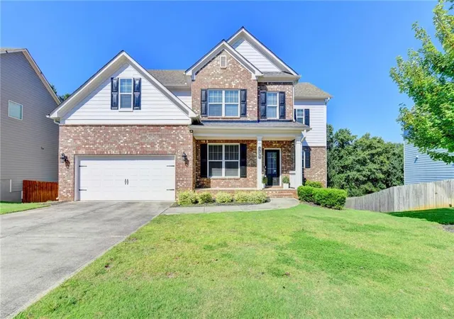 Photo 1 of Single family home for sale at 3860 Grandview Manor Dr, Cumming, GA 30028 | MLS# 7826765 | Listing updated on 2026-09-17