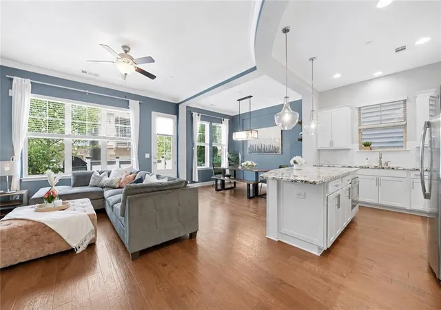 4th image of 1025 Moorewood Ln Se, Smyrna, GA 30080 | MLS# 7772093