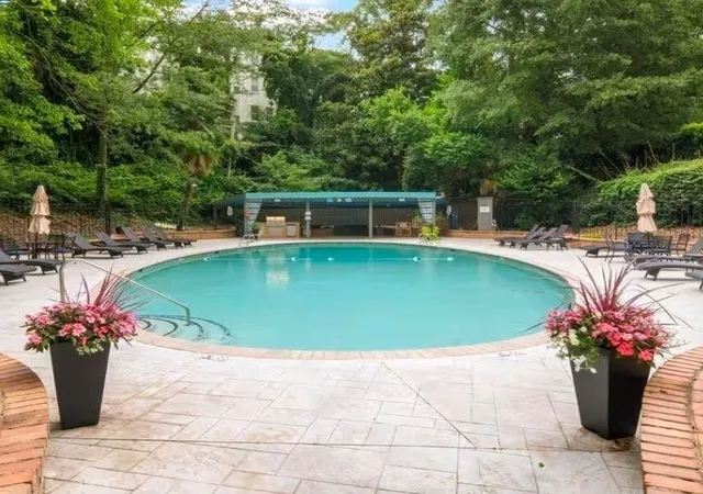 2nd image of 3530 Piedmont Rd Ne, Atlanta, GA 30305