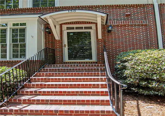 2nd image of 130 Church St, Decatur, GA 30030 | MLS# 7810532