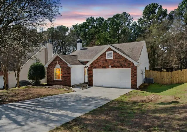 Homes for sale in Sugar Hill, GA | 5248 Arbor View Ln, Sugar Hill, GA 30518 | MLS# 7732222
