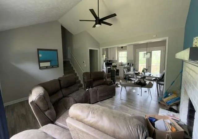 Photo 4 of Sale Pending at 408 Willow Ct SE, Conyers, GA 30094 | MLS# 7787290 | Listing updated on 2026-09-22