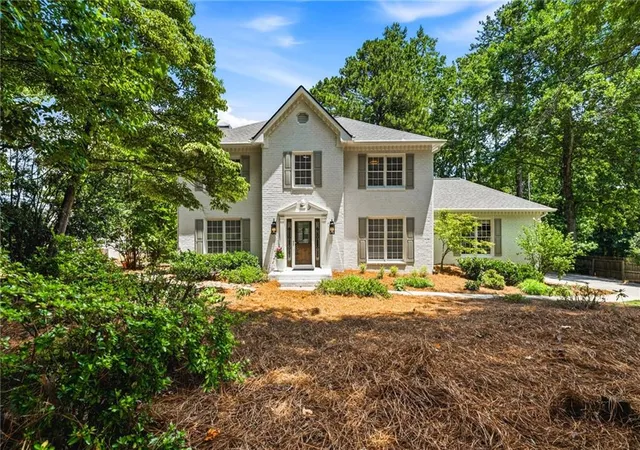 1st image of 800 Woodmont Dr, Marietta, GA 30062 | MLS# 7768809