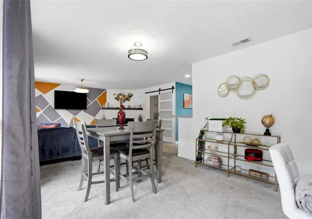 3rd image of 405 King Arthur Ct, Jonesboro, GA 30236 | MLS# 7799768