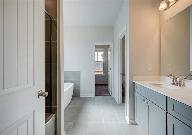 Photo 4 of Single family home for sale at 717 Dunlake Way, Locust Grove, GA 30248 | MLS# 7802400 | Listing updated on 2026-07-30