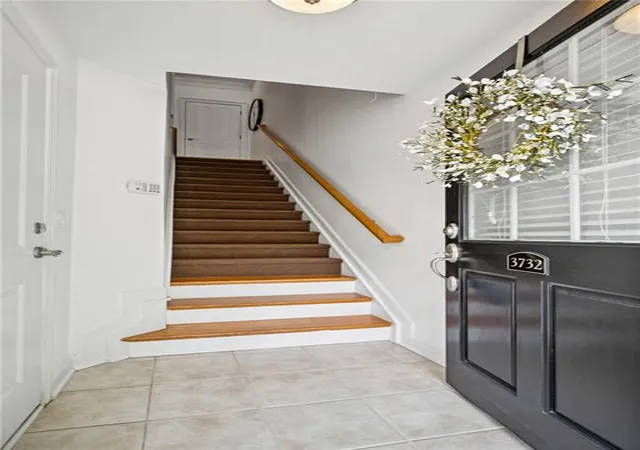 Photo 3 of Townhouse for sale at 3732 Ashford Creek Ln Ne #2203, Atlanta, GA 30319 | MLS# 7825276 | Listing updated on 2026-08-23