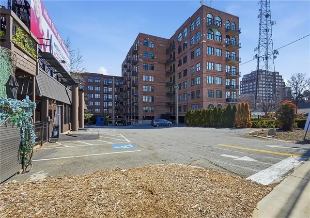 Photo 38 of Condo for sale at 3235 Roswell Rd Ne #705, Atlanta, GA 30305 | MLS# 7820835 | Listing updated on 2026-09-09