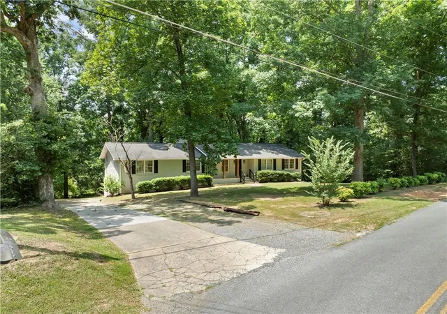 2nd image of 7 Thrushwood Rd, Rome, GA 30161 | MLS# 7796698