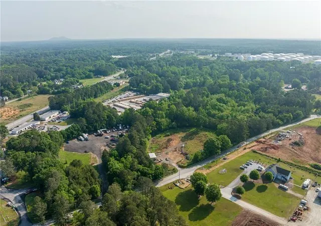 4th image of 3989 Flint Hill Rd, Powder Springs, GA 30127 | MLS# 7530542