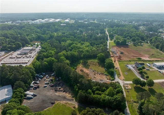 5th image of 3989 Flint Hill Rd, Powder Springs, GA 30127 | MLS# 7530542