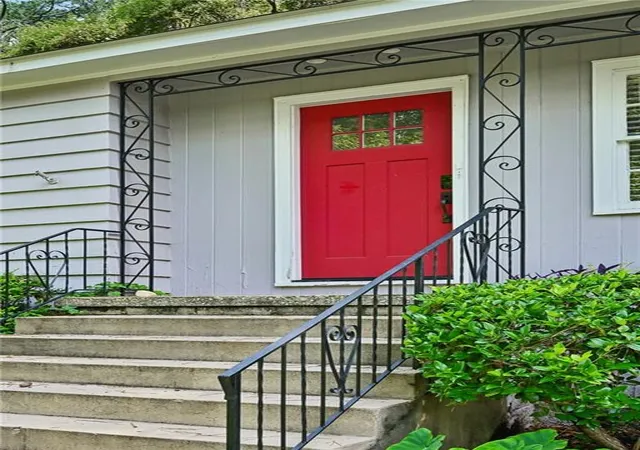Photo 2 of Single family home for sale at 984 Lindbergh Dr Ne, Atlanta, GA 30324 | MLS# 7820298 | Listing updated on 2026-08-14