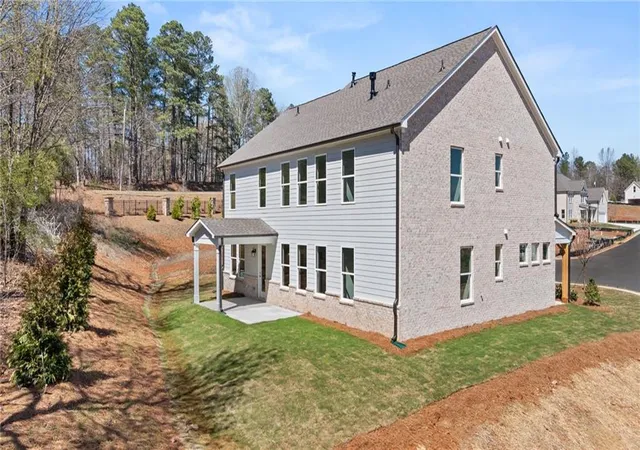 2nd image of 900 Melody Ridge Ln, Sugar Hill, GA 30518 | MLS# 7811973