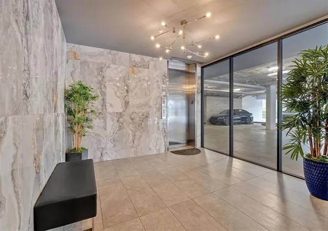 3rd image of 6890 Peachtree Dunwoody Rd, Sandy Springs, GA 30328
