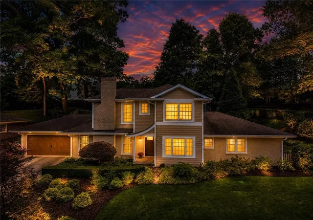 Homes for sale in Atlanta, GA | 4374 Peachtree Dunwoody Rd Ne, Atlanta, GA 30342 | MLS# 7769794
