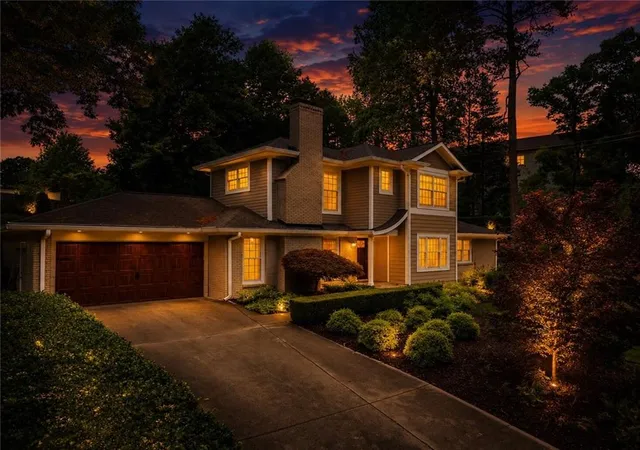 Homes for sale in Atlanta, GA | 4374 Peachtree Dunwoody Rd Ne, Atlanta, GA 30342 | MLS# 7769794